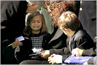 6 yr old little girl at her funeral of her father killed in Afghanistan, Arlington National Cemetary, October 2006