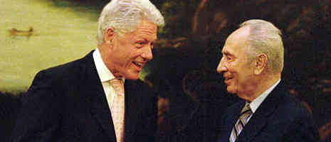 Shimon Peres and Bill Clinton, Toronto Canada, May 16, 2006