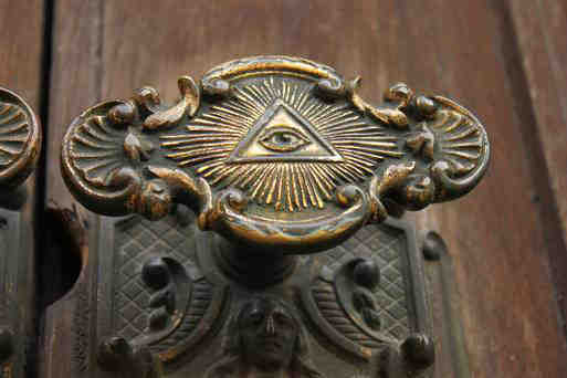 all seeing eye, door knockers, masonic temples, freemasons, Freemasonry